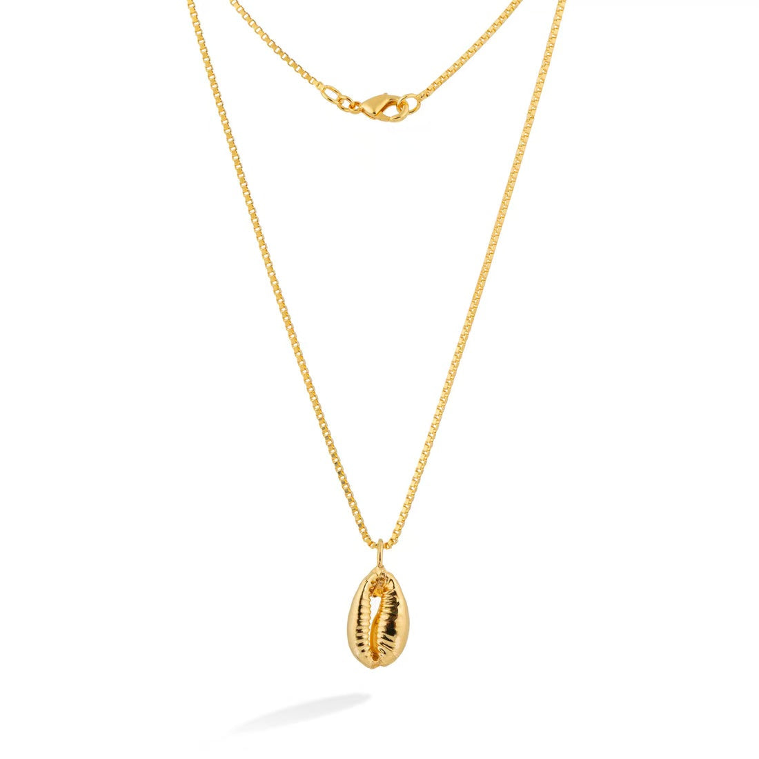 Miyama Biojoias  Cowrie Shell Necklace